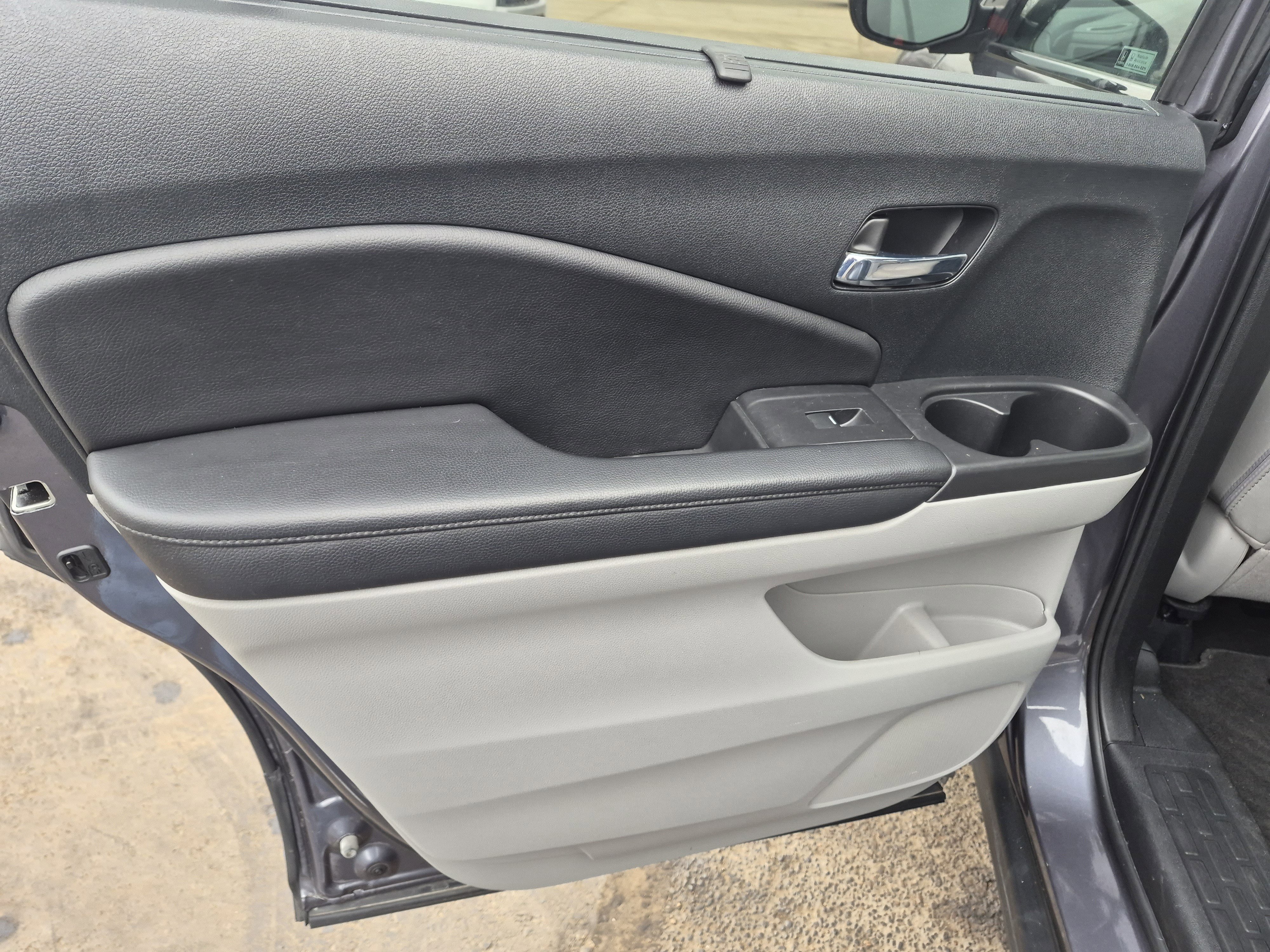 Used 2021 Honda Pilot EX-L image 12