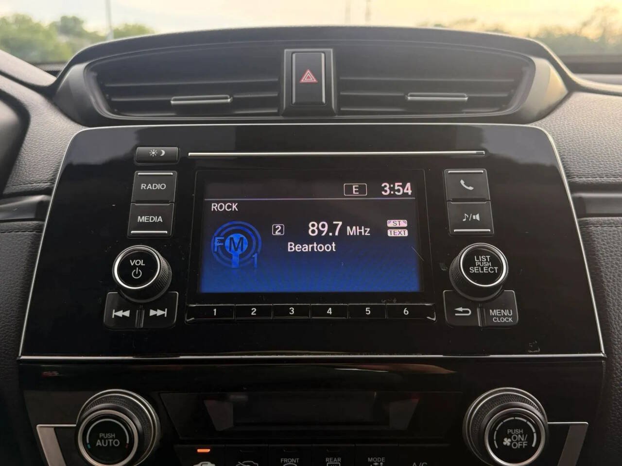 Used 2020 Honda CR-V LX image 7