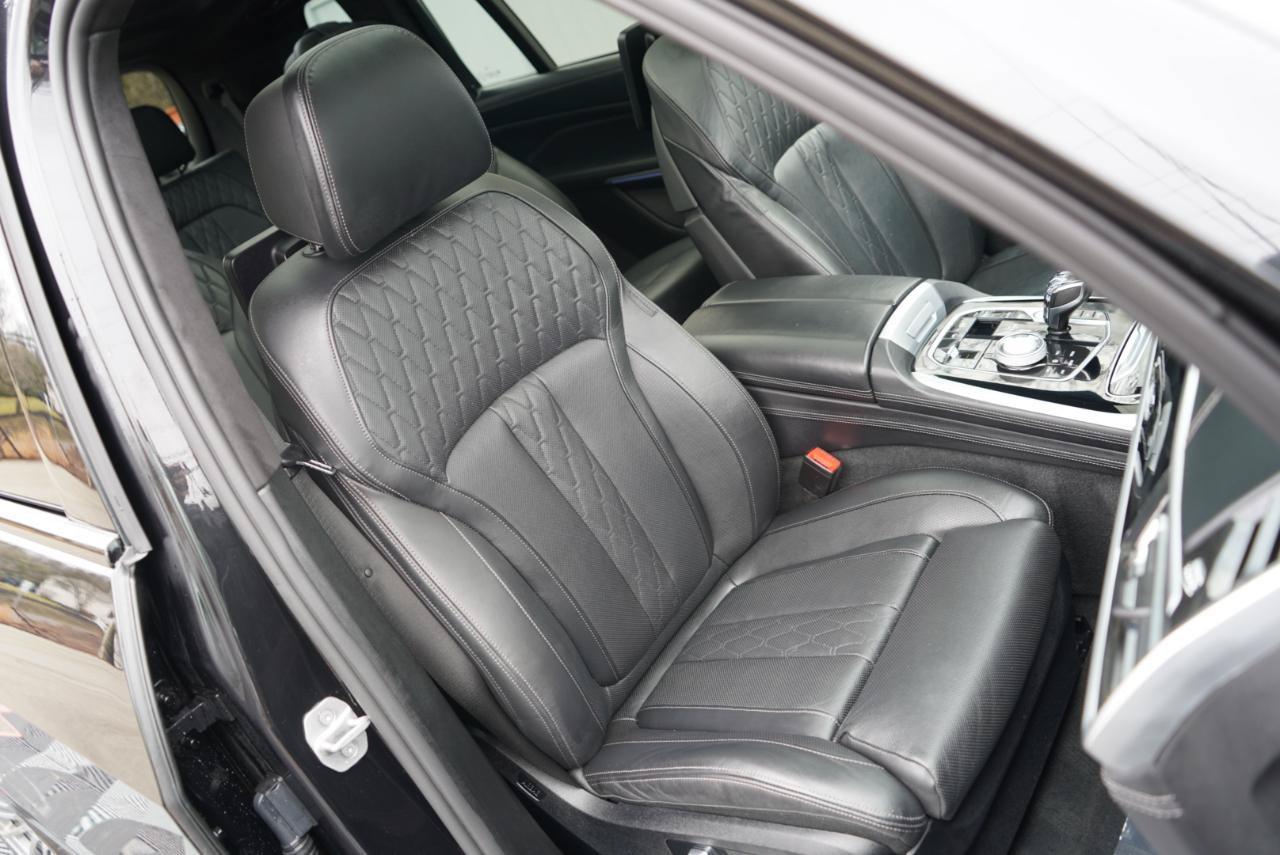 Used 2022 BMW ALPINA XB7 AWD/4WD image 69