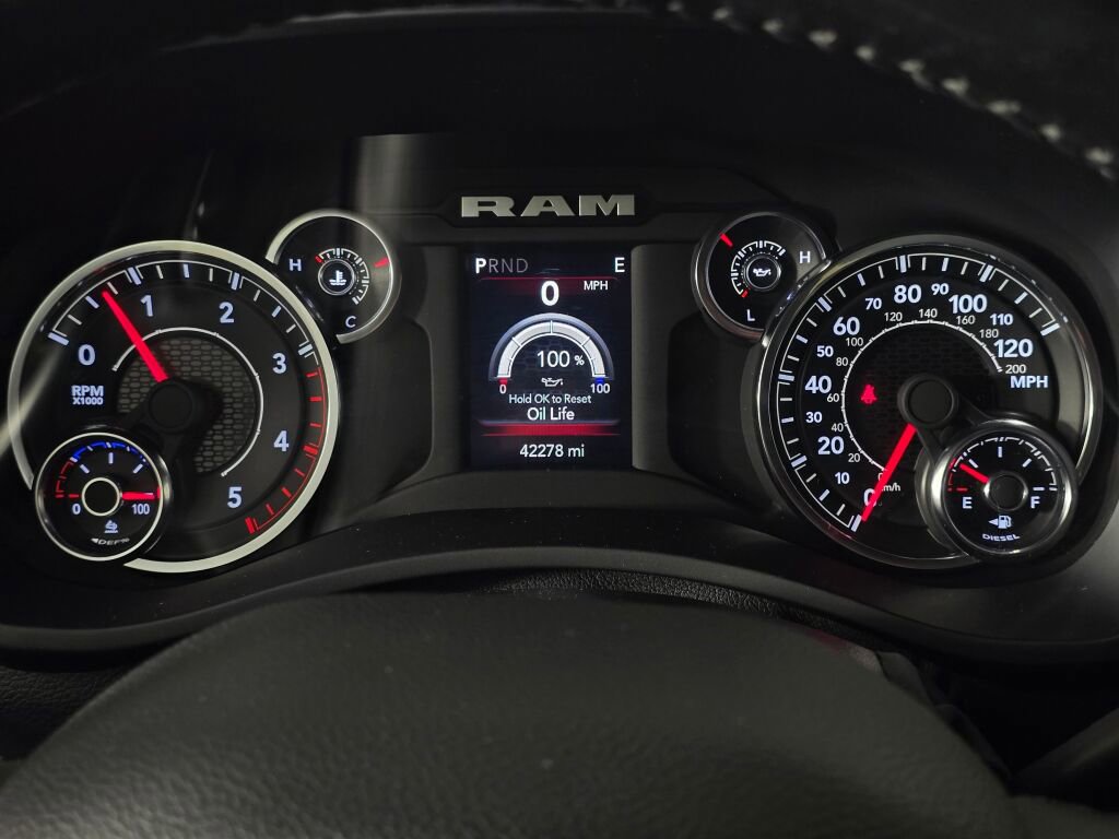 Used 2024 RAM 2500 Big Horn image 35