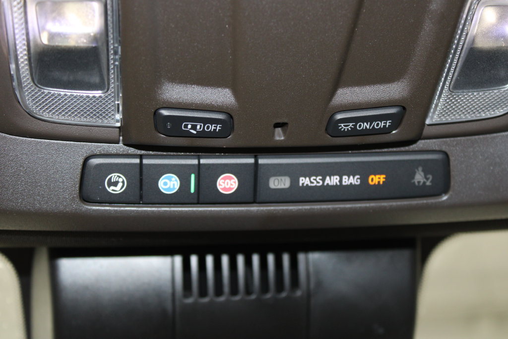 Used 2022 GMC Sierra 1500 SLT AWD/4WD image 62