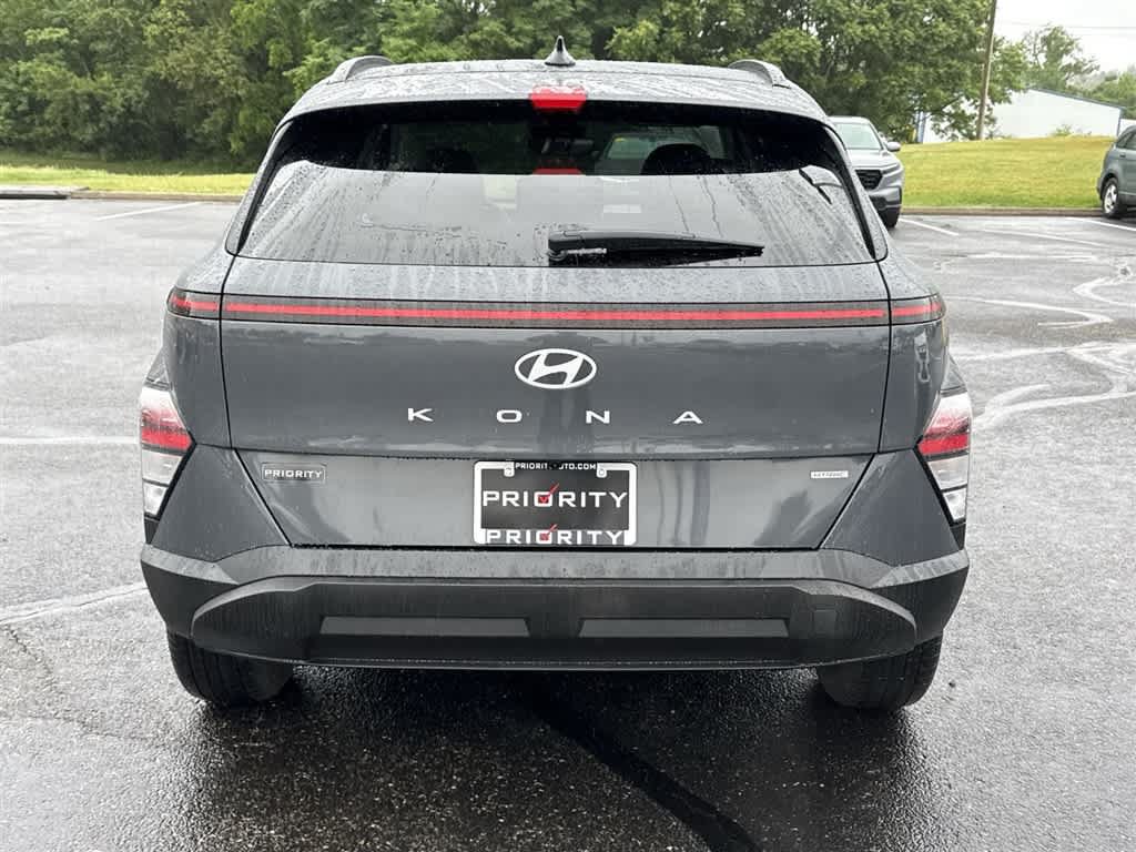 Used 2024 Hyundai Kona SEL AWD/4WD image 9