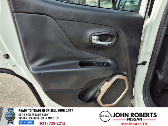 Used 2016 Jeep Renegade Limited image 10