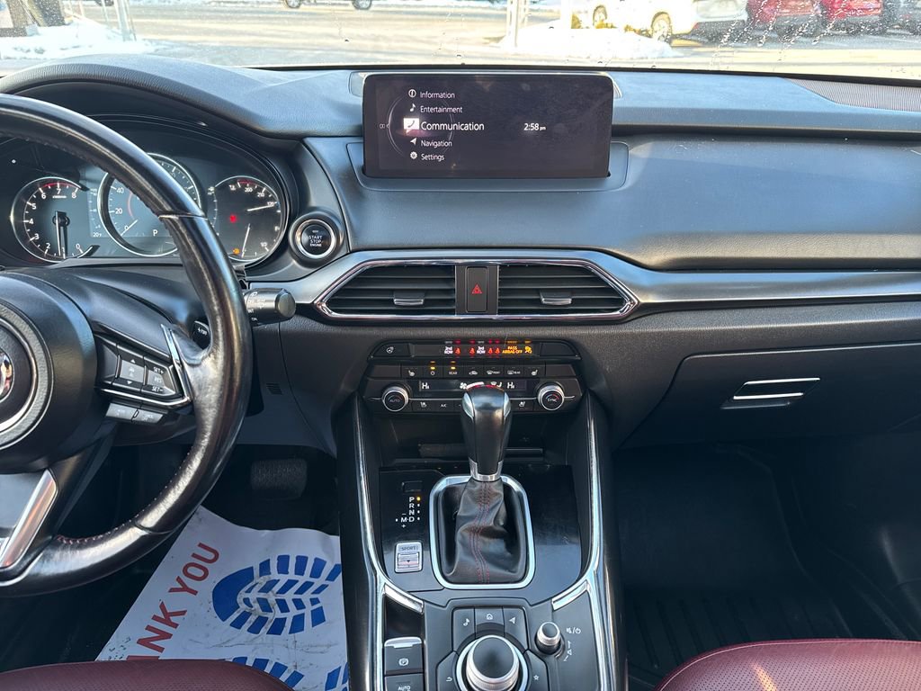 Used 2022 MAZDA CX-9 Carbon Edition image 17