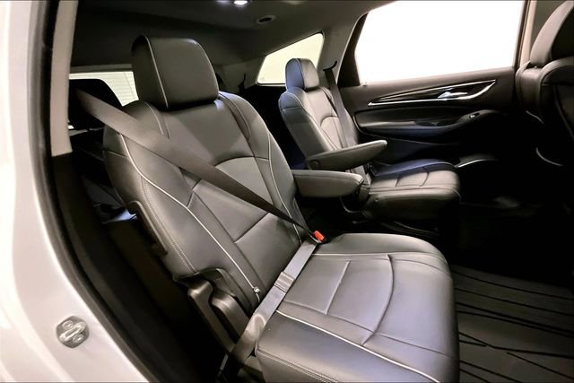 Used 2021 Buick Enclave Avenir w/ Avenir Technology Package FWD image 25