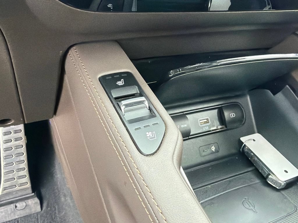 Used 2022 Kia Telluride SX w/ Nightfall Edition Package AWD/4WD image 30