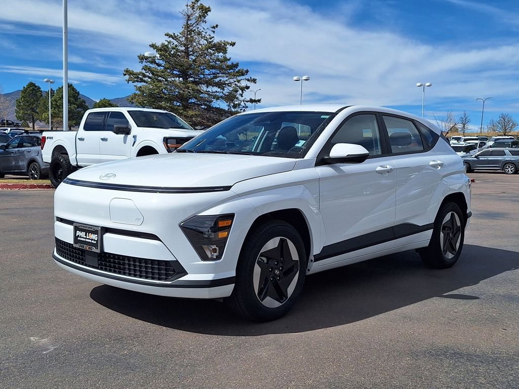 Certified 2024 Hyundai Kona SE image 7