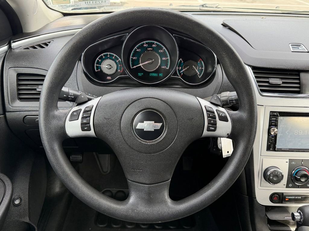 Used 2010 Chevrolet Malibu LT image 14