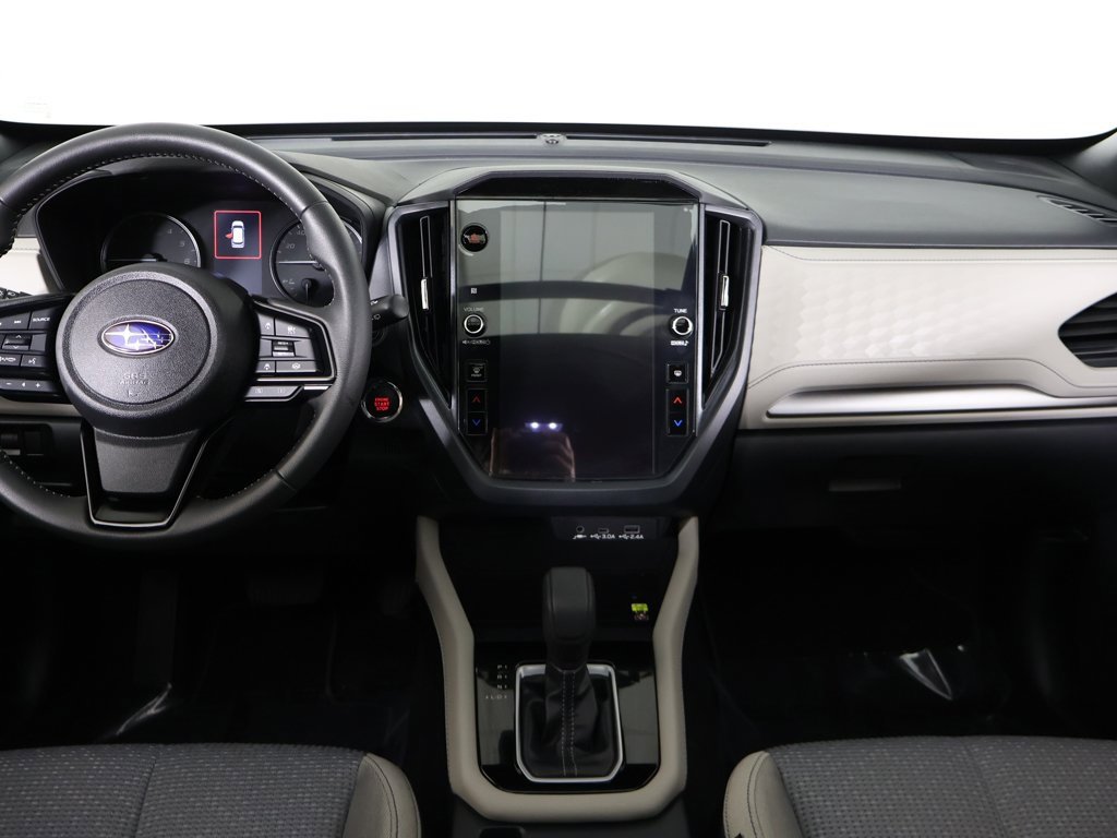 Used 2025 Subaru Forester Premium image 36
