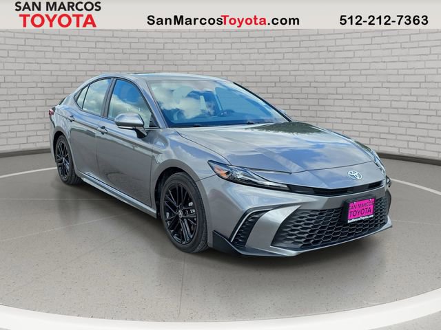 Used 2026 Toyota Camry SE w/ Convenience Package FWD image 3