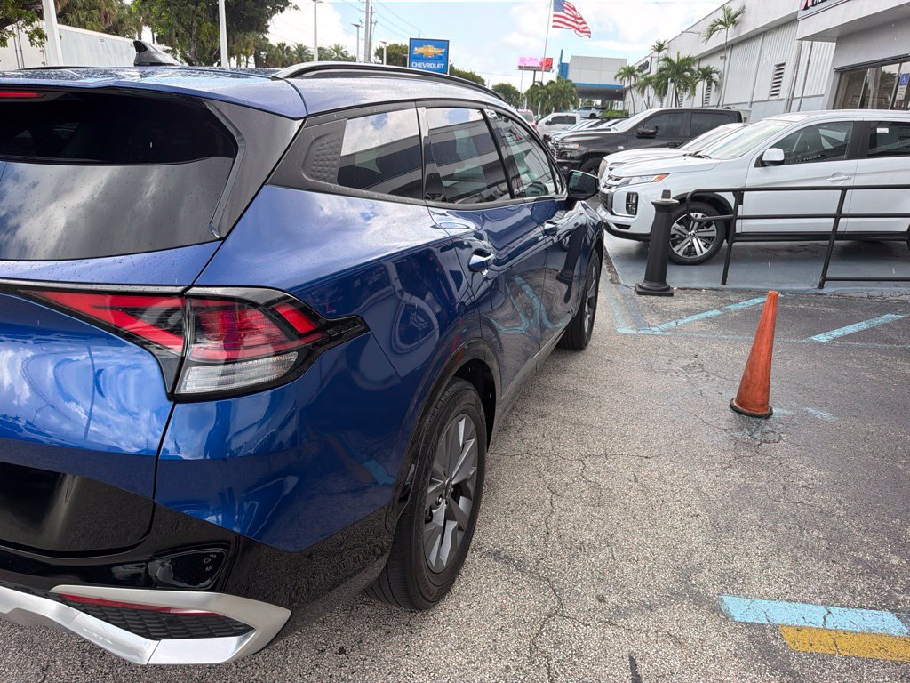 Used 2024 Kia Sportage SX FWD image 13