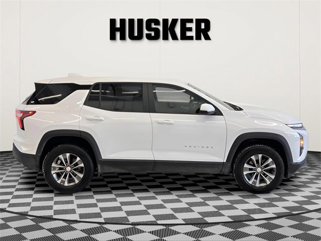 Certified 2025 Chevrolet Equinox LT image 2