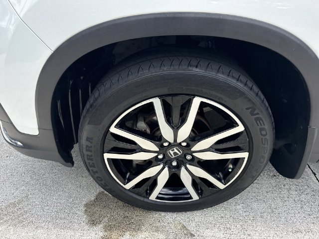Used 2022 Honda Pilot Touring image 10