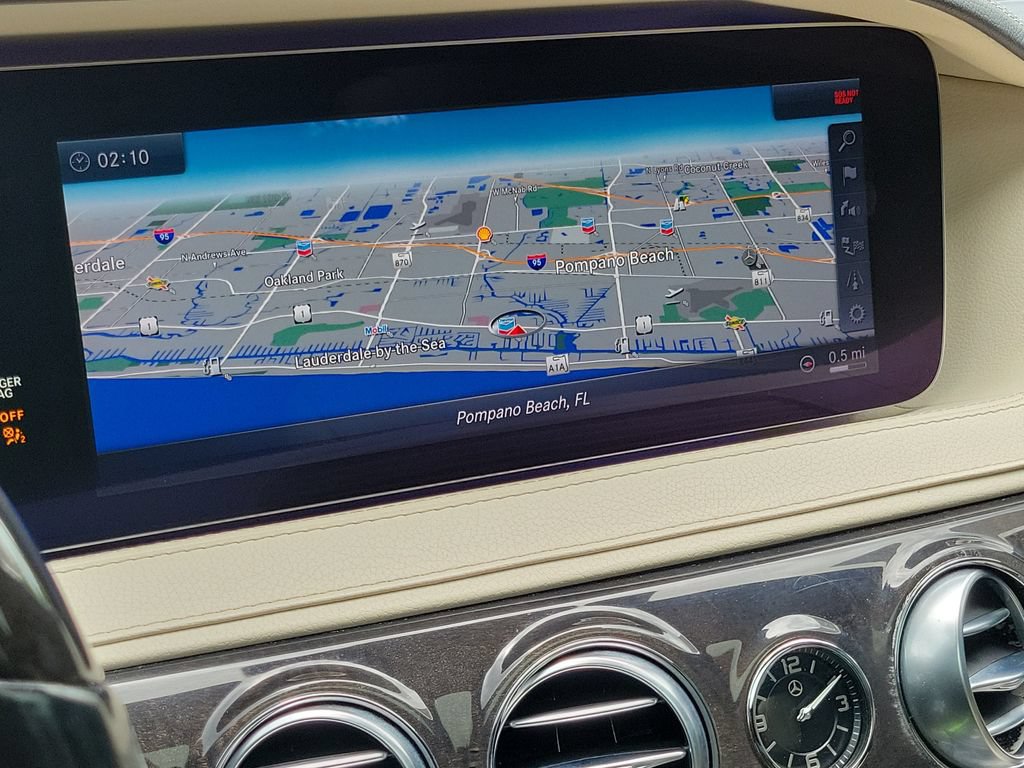 Used 2018 Mercedes-Benz S 560 Sedan image 32