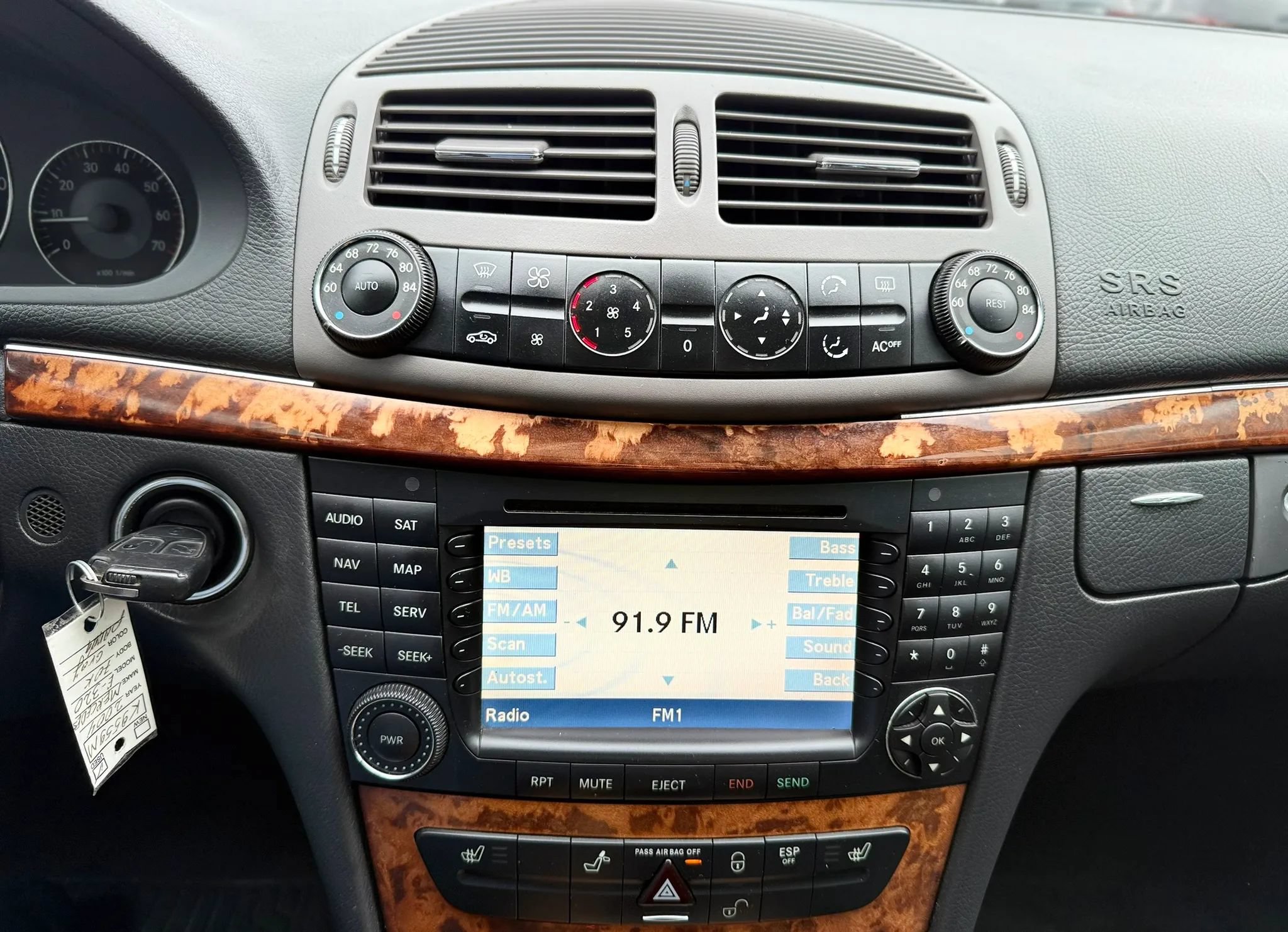 Used 2004 Mercedes-Benz E 320 Sedan image 16