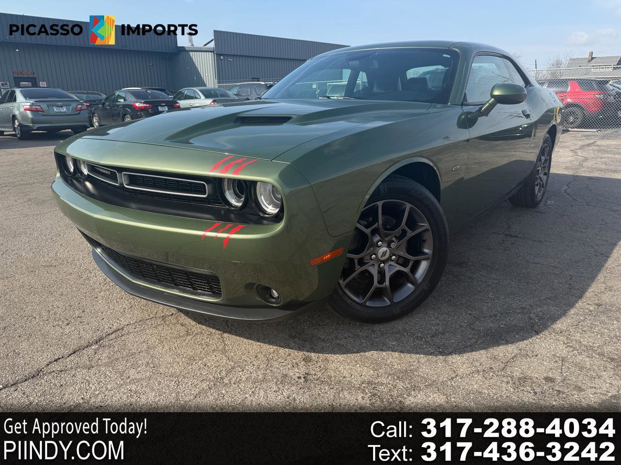 Used 2018 Dodge Challenger GT image 1