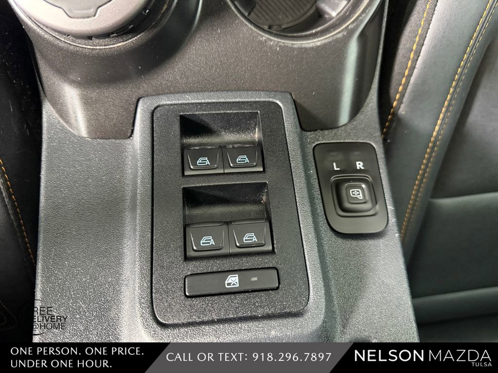 Used 2022 Ford Bronco Badlands w/ Sasquatch Package AWD/4WD image 32