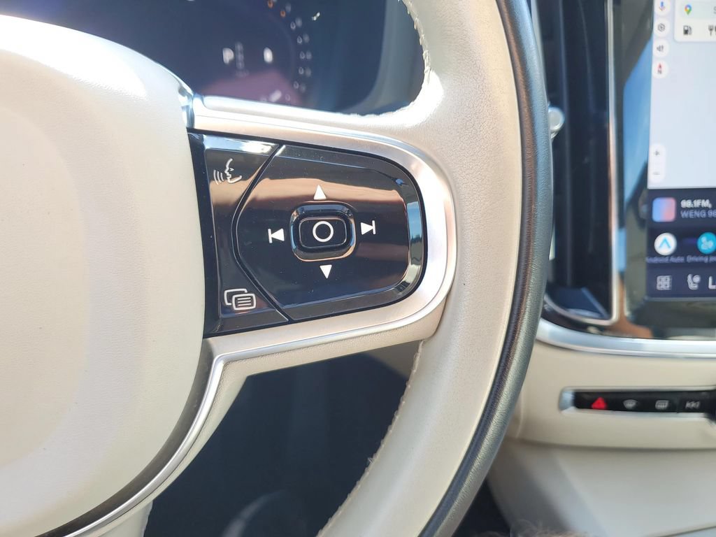 Used 2024 Volvo S60 B5 Core FWD image 18