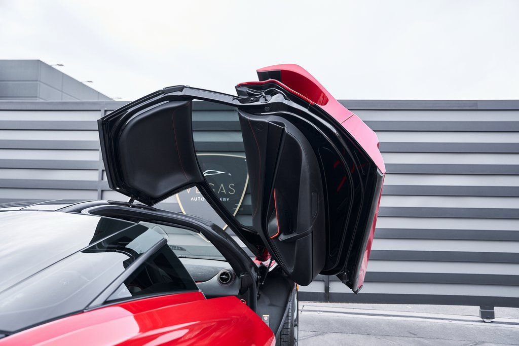 Used 2021 McLaren 720S Performance image 36