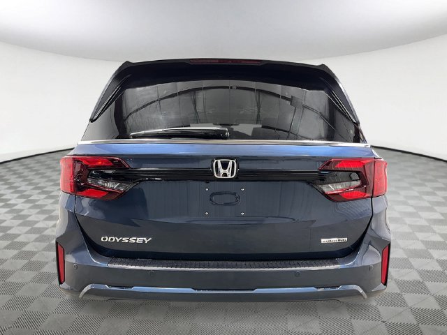New 2027 Honda Odyssey Touring image 5