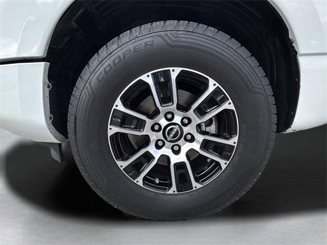 Used 2023 Nissan Titan SV image 26