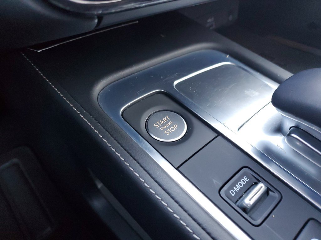 Used 2024 INFINITI QX60 Luxe w/ Vision Package FWD image 32