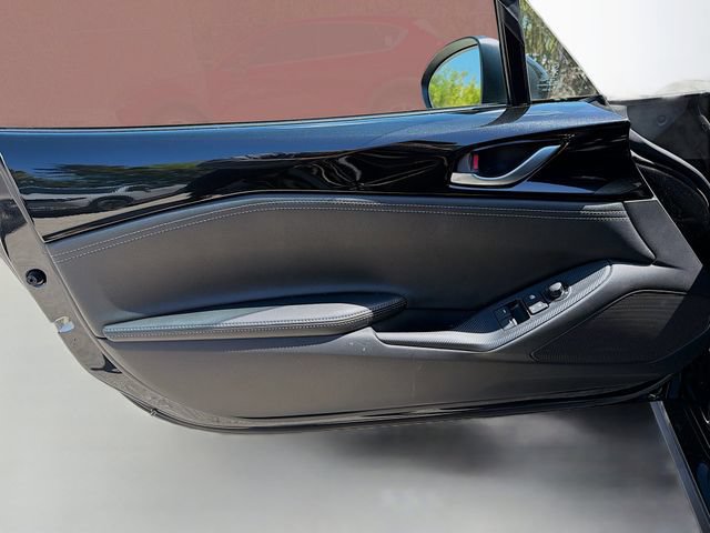 New 2026 MAZDA MX-5 Miata RF Grand Touring RWD image 21