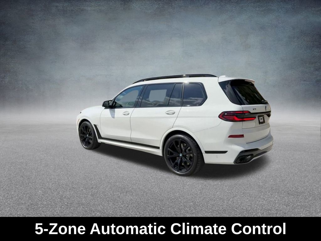 Used 2025 BMW X7 M60i image 18