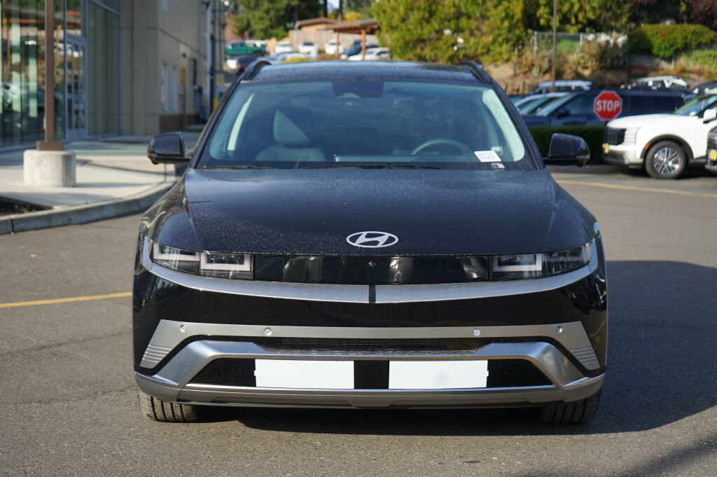 New 2027 Hyundai Ioniq 5 Limited AWD/4WD image 2