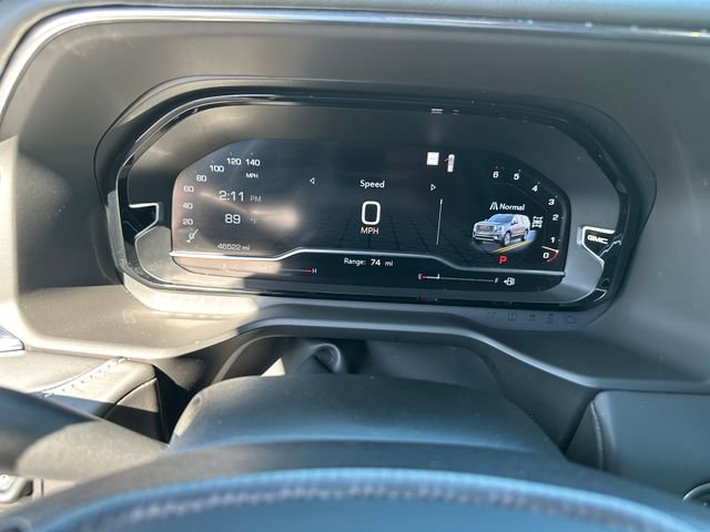 Used 2023 GMC Yukon Denali Ultimate AWD/4WD image 39