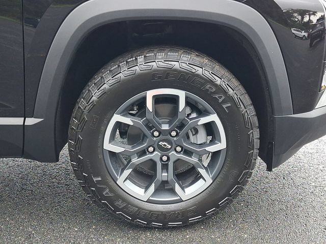 New 2026 Chevrolet Equinox ACTIV w/ Convenience Package III FWD image 6