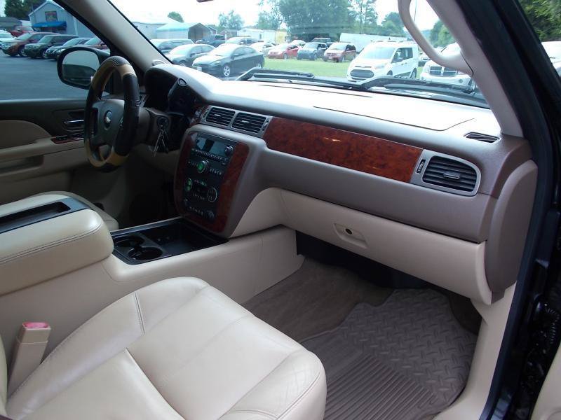 Used 2012 Chevrolet Silverado 1500 LTZ w/ LTZ Plus Package AWD/4WD image 23