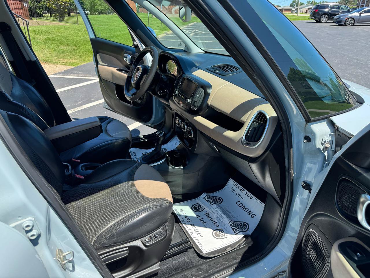 Used 2014 FIAT 500L Lounge FWD image 27