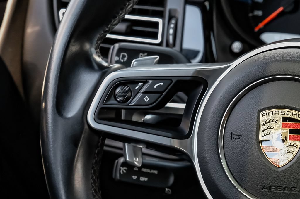 Used 2021 Porsche Macan S AWD/4WD image 16