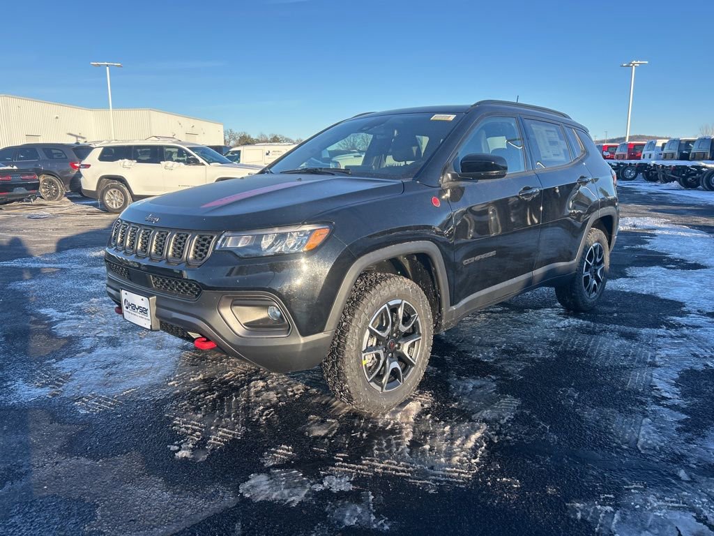 New 2026 Jeep Compass Trailhawk w/ Sun, Sound & Navigation Group image 3