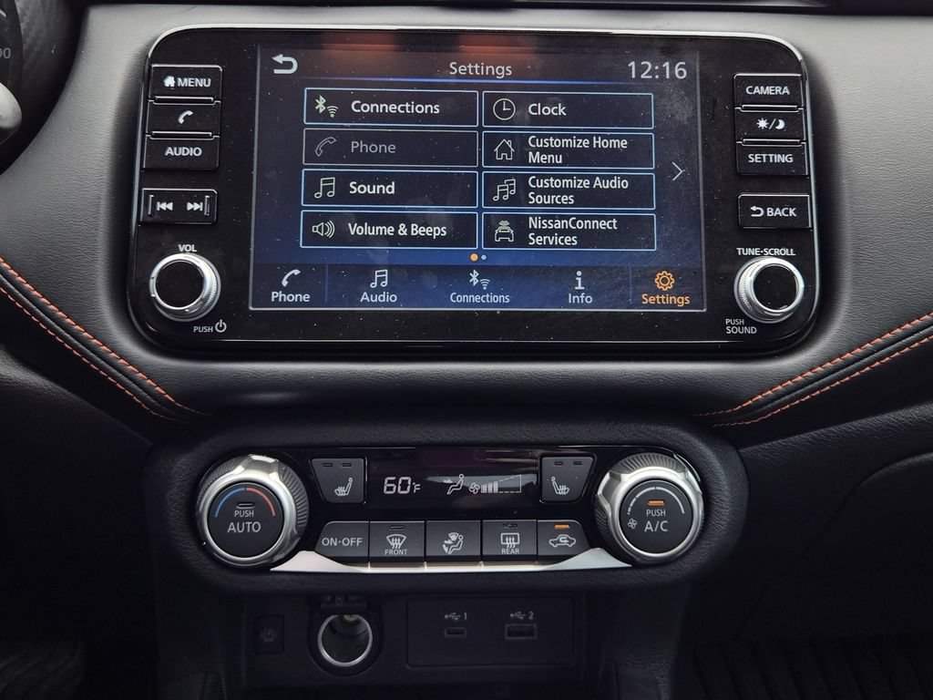 New 2025 Nissan Versa SR w/ Trunk Package FWD image 14
