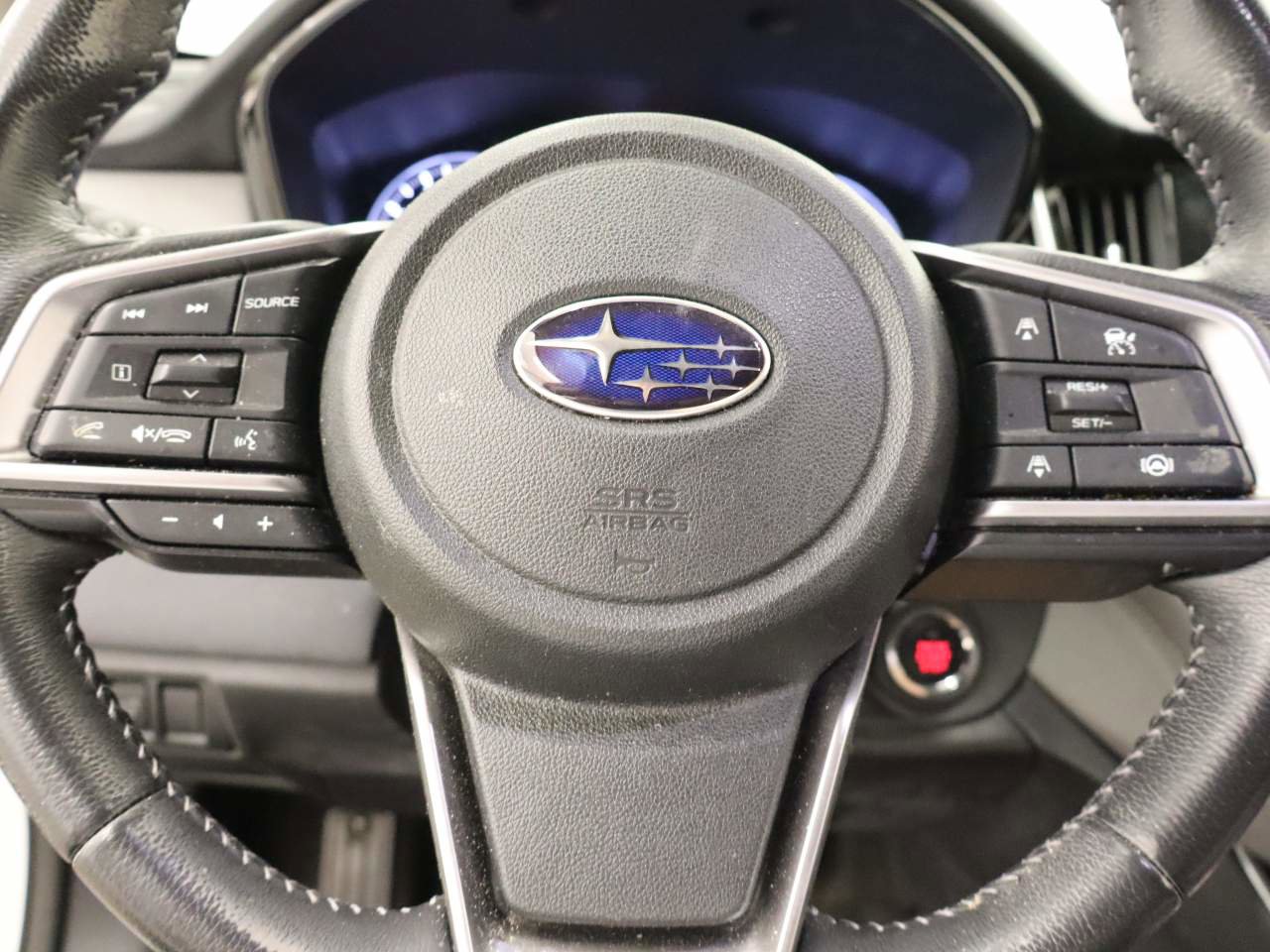 Used 2023 Subaru Outback Premium image 12