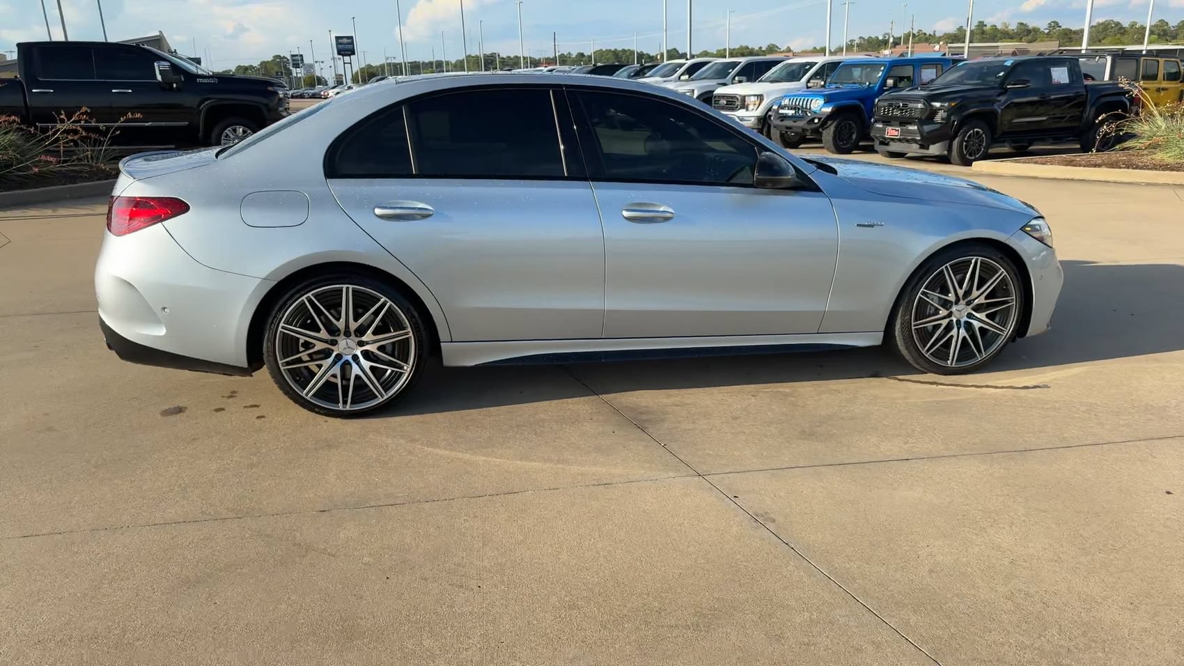 Used 2025 Mercedes-Benz C 43 AMG 4MATIC Sedan image 2