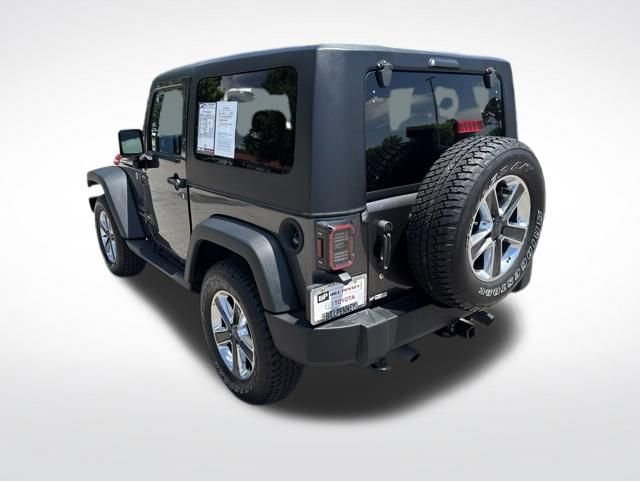 Used 2016 Jeep Wrangler Sport w/ Connectivity Group AWD/4WD image 3