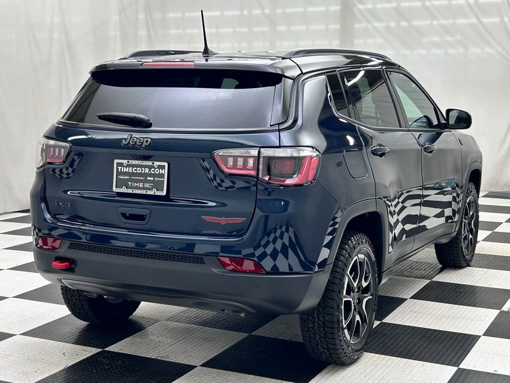 New 2026 Jeep Compass Trailhawk image 7