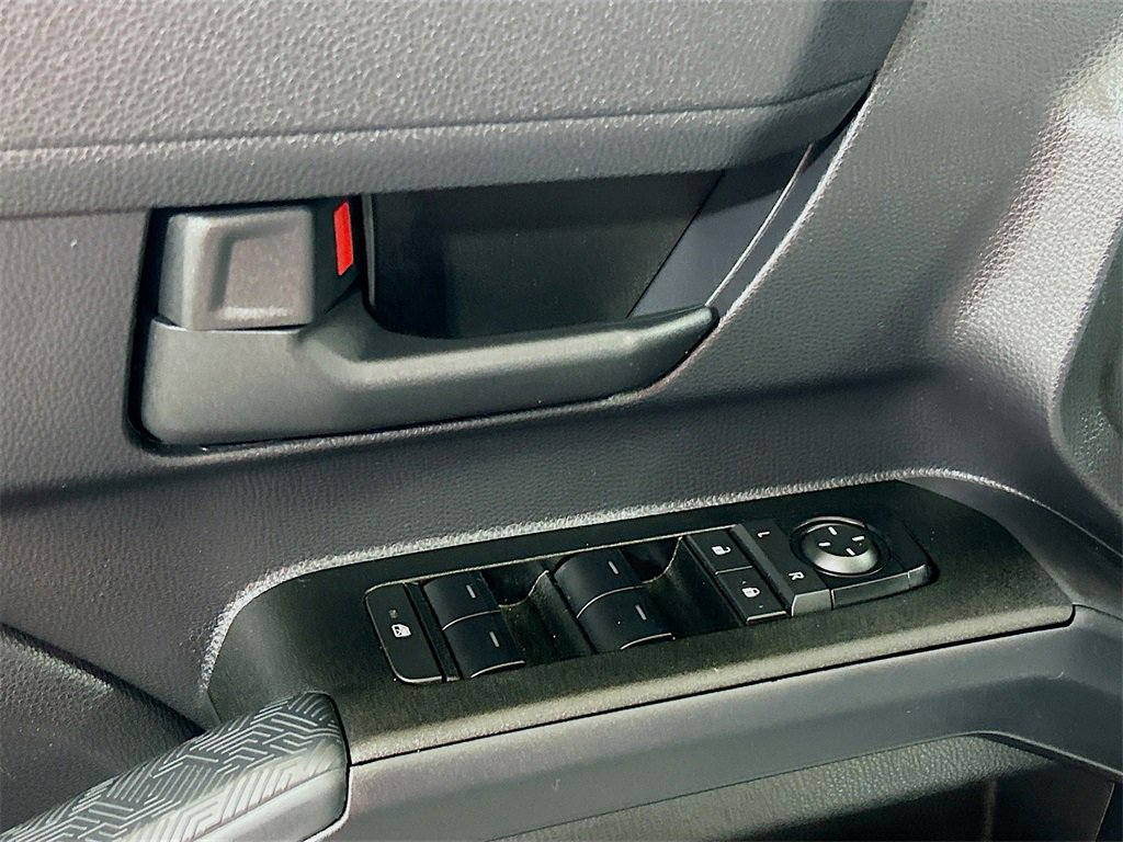 Used 2025 Toyota 4Runner SR5 image 15