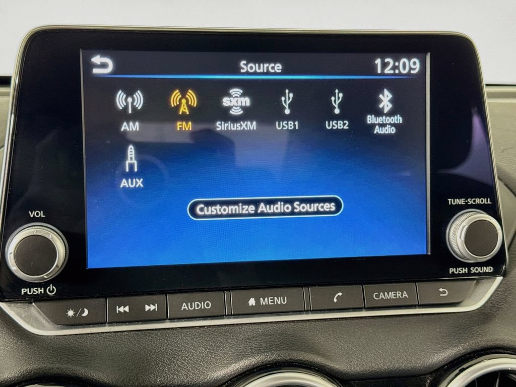 Used 2024 Nissan Sentra SV FWD image 27