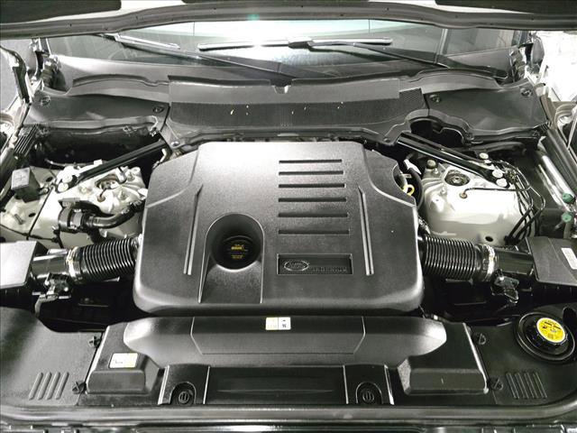 Certified 2022 Land Rover Range Rover Sport HSE Silver Edition image 30