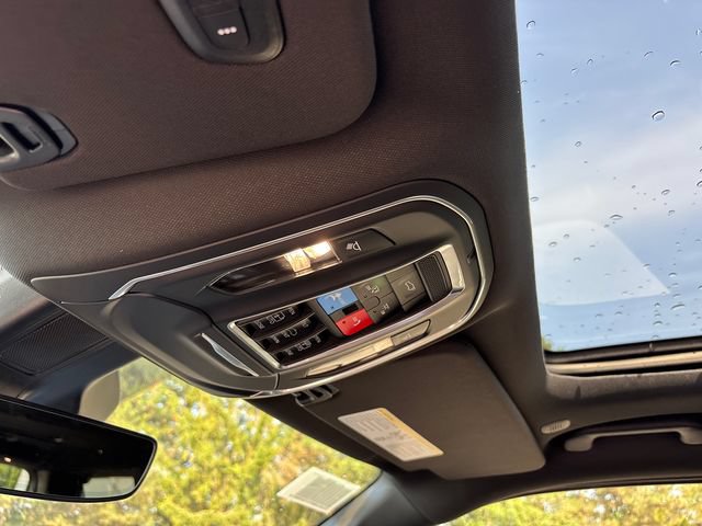 New 2026 Jeep Grand Wagoneer L Limited AWD/4WD image 29