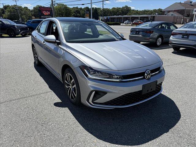 New 2025 Volkswagen Jetta SE FWD image 8