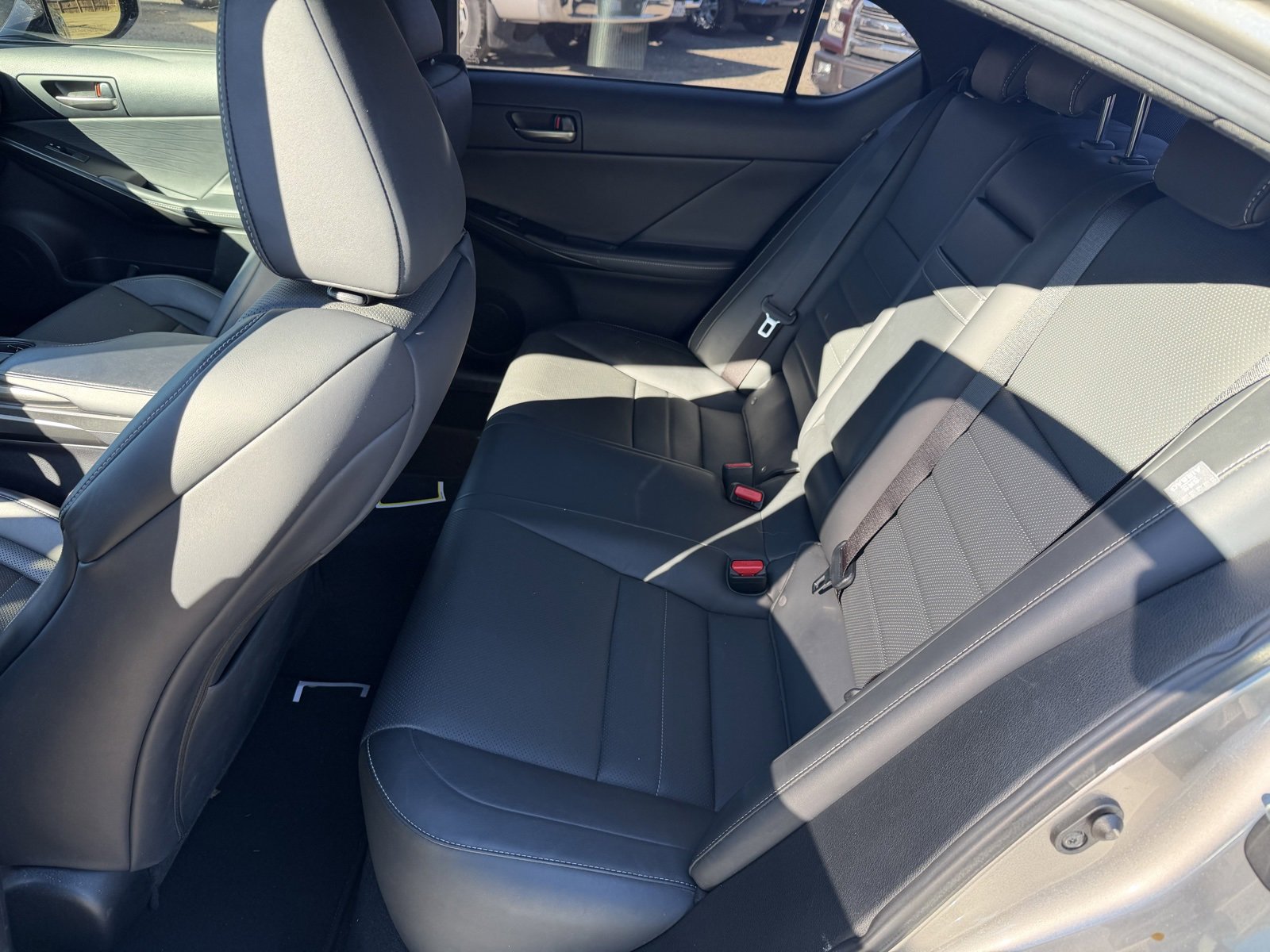 Used 2021 Lexus IS 350 F Sport image 12