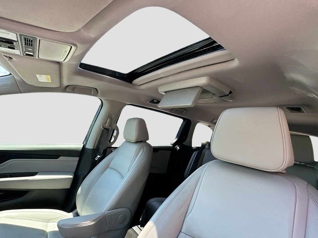 Used 2023 Honda Odyssey Touring image 22