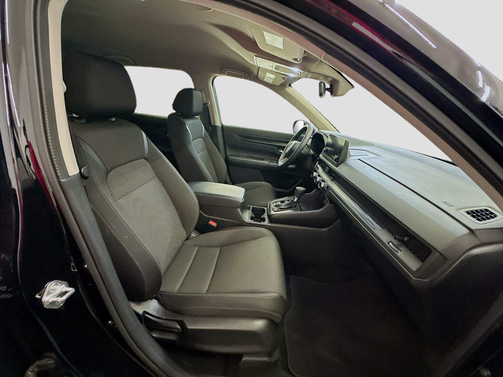 Used 2025 Honda CR-V LX image 31