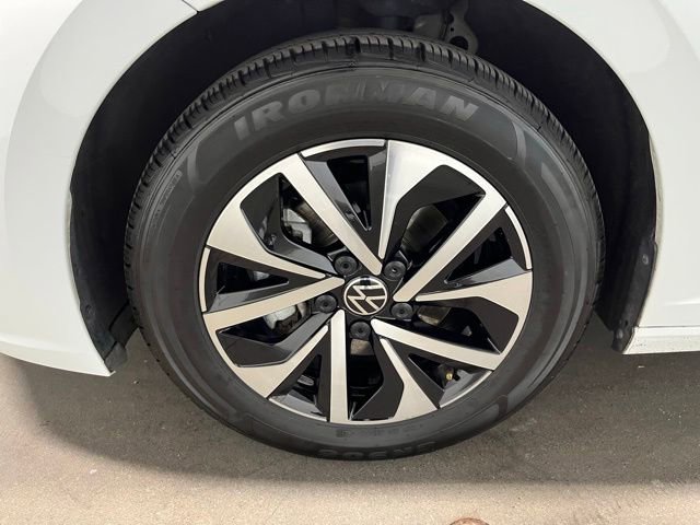 Used 2024 Volkswagen Jetta S FWD image 28