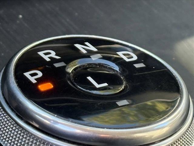 Used 2021 Ford Escape SE w/ SE Sport Appearance Package image 8